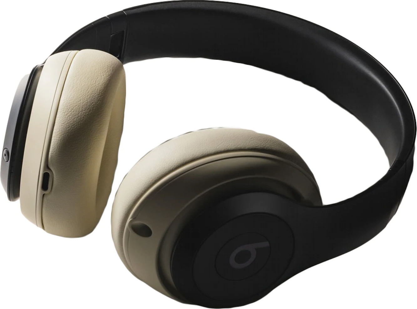 Rare Luxury Shopping Destination Beats x Stussy Studio Pro Headphones